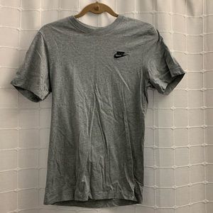 Nike tshirt